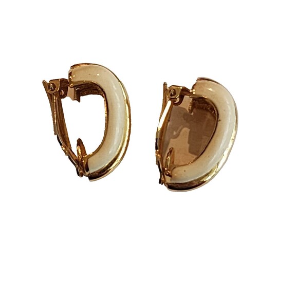 Vintage St. John Gold Tone Ivory Enamel Clip Earrings - Picture 4 of 7